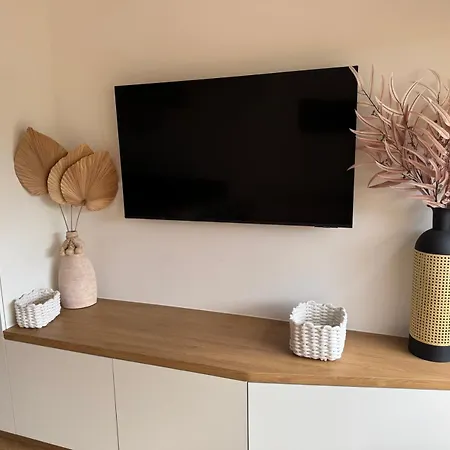 Tiny House De Romy, 4 Personnes, Pieds Dans L'eau Vakantiehuis