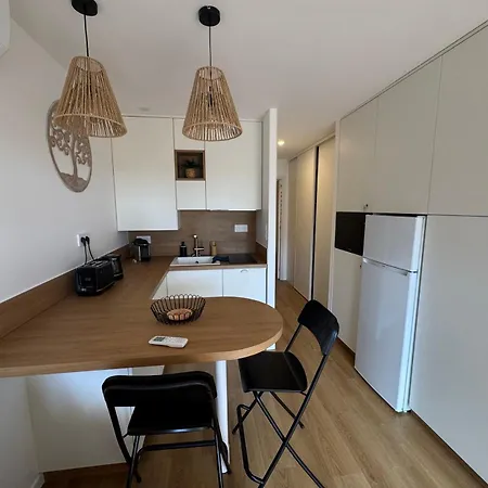 Tiny House De Romy, 4 Personnes, Pieds Dans L'eau Agde
